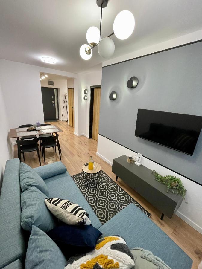 Przestronny Apartament W Centrum Miasta Радом Екстериор снимка