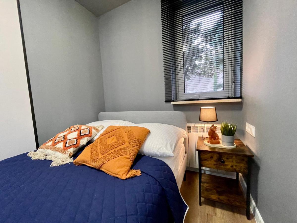 Przestronny Apartament W Centrum Miasta Радом Екстериор снимка